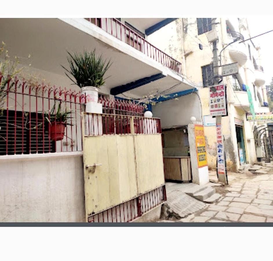 Gandhi Ganaga Guest House Benares Buitenkant foto